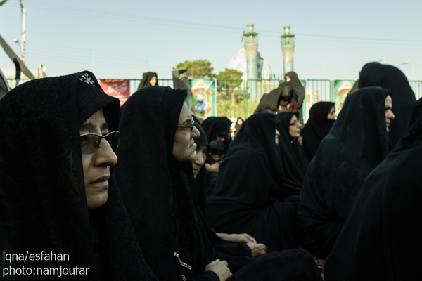 همایش رهروان زینبی در اصفهان