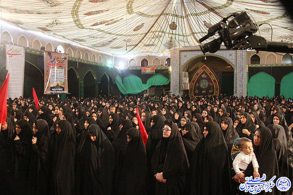 برگزاری همایش «رهروان زینبی» در یزد+عکس