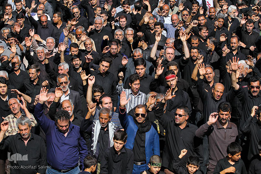 عزاداری مردم قزوین در  تاسوعا و عاشورای حسینی