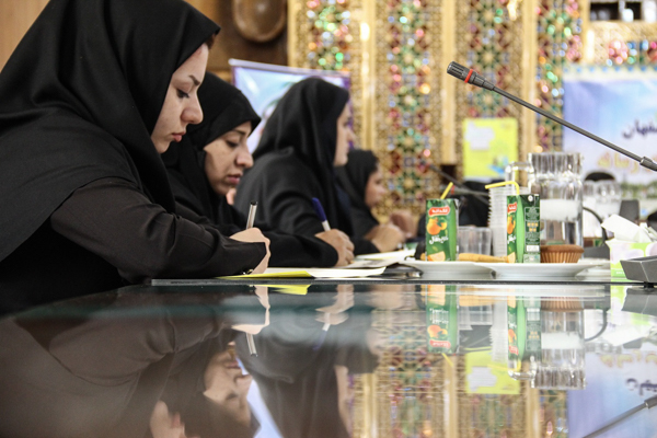نشست مطبوعاتی مسئولان آموزش