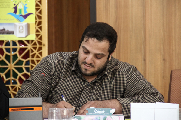 نشست مطبوعاتی مسئولان آموزش  و پرورش استان اصفهان