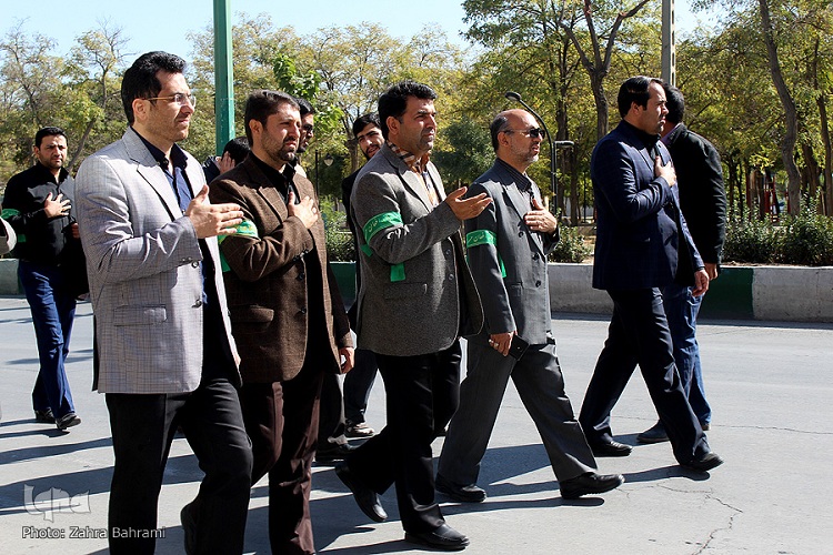 گزارش تصویری/تجمع دانشگاهیان عاشورایی اراک