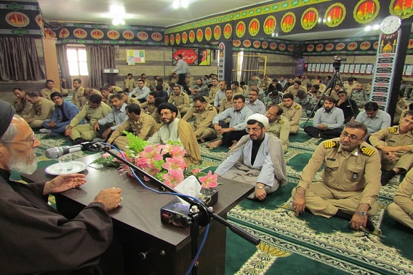 آمادگاه ناوگان جنوب نداجا میزبان محفل قرآنی آمادگاه ناوگان جنوب نداجا میزبان محفل قرآنی