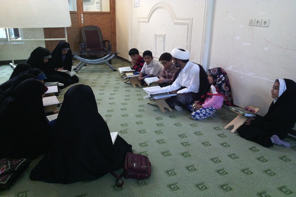 ارادت به خادمی ثامنالحجج وجه تسمیه مؤسسه خادمالرضا(ع) کوثر زابل/ کودکان؛ محور فعالیتهای مؤسسه ارادت به خادمی ثامنالحجج وجه تسمیه مؤسسه خادمالرضا(ع) کوثر زابل/ کودکان؛ محور فعالیتهای مؤسسه