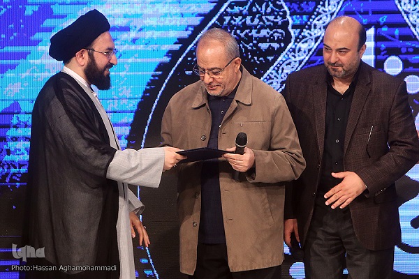 تجلیل از «حبیب مهکام» در سی و نهمین دوره مسابقات سراسری قرآن