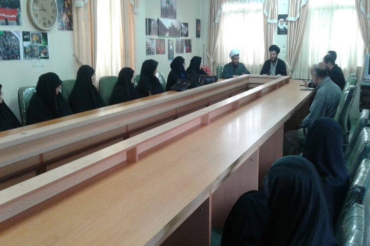 کارگاه‌های آموزشی و محافل قرآنی در جای جای گیلان برگزار شد