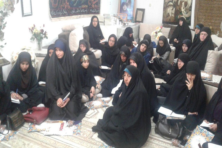 کارگاه‌های آموزشی و محافل قرآنی در جای جای گیلان برگزار شد