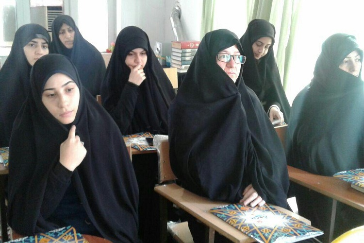 برگزاری کار‌گاه‌های آموزشی قرآن کریم در نقاط مختلف گیلان