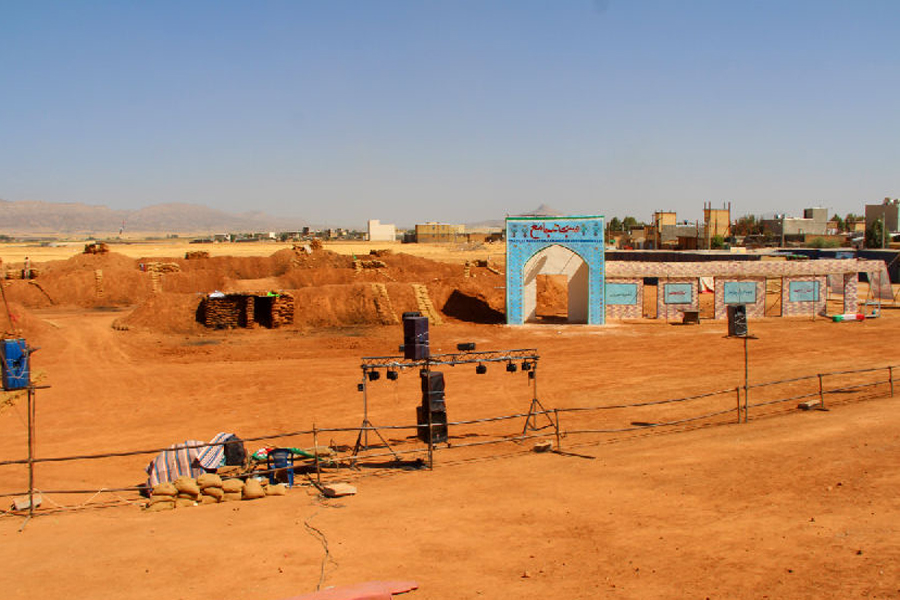 بازدید جانشین لشگر ۸۴ لرستان از منطقه بازسازی عملیات کربلای ۲ بازدید جانشین لشگر ۸۴ لرستان از منطقه بازسازی عملیات کربلای ۲