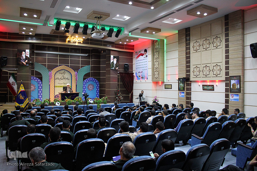 در حال ///مسابقات قرآن نیروی دریایی سپاه در مشهد پایان یافت در حال ///مسابقات قرآن نیروی دریایی سپاه در مشهد پایان یافت