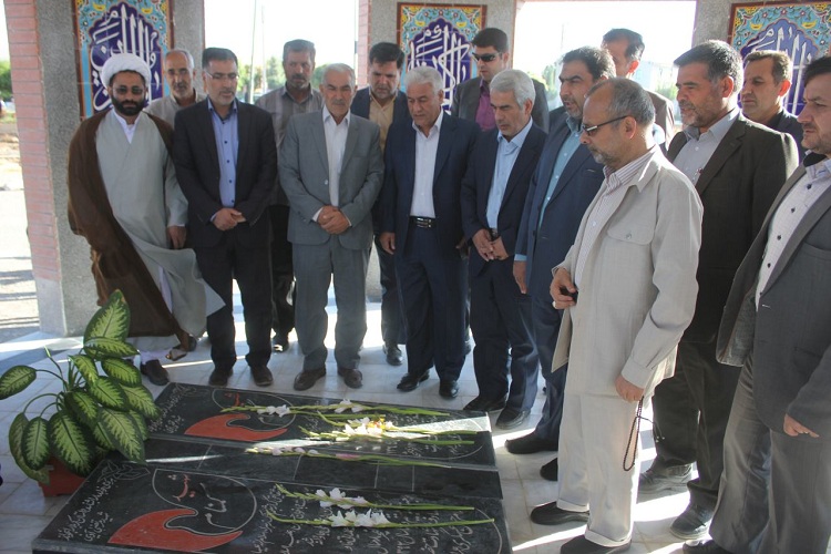 اولین پارک موزه دفاع مقدس خمین کلنگ‌زنی شد