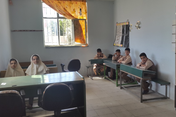 دانش آموزان مناطق محروم