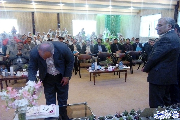 افتتاح نخستین مرکز شهید پژوهی امیدهای انقلاب در ناحیه شش مشهد افتتاح نخستین مرکز شهید پژوهی امیدهای انقلاب در ناحیه شش مشهد