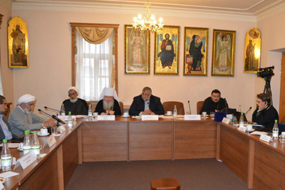 پایان دهمین اجلاس گفت‌وگوی اسلام و مسیحیت در روسیه + عکس