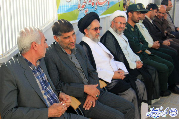 عکس: نواخته شدن زنگ قرآن و عترت در بنیاد امیرالمومنین ابرکوه