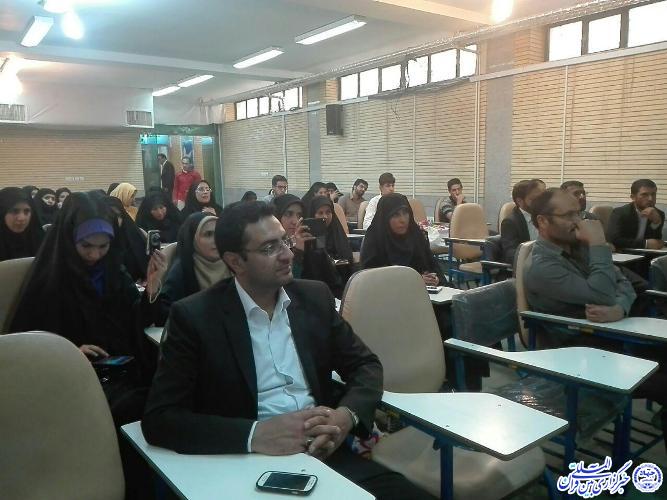 برای رسیدن به حفظ حقیقت قرآن و ترویج آن در جامعه تلاش کنیم