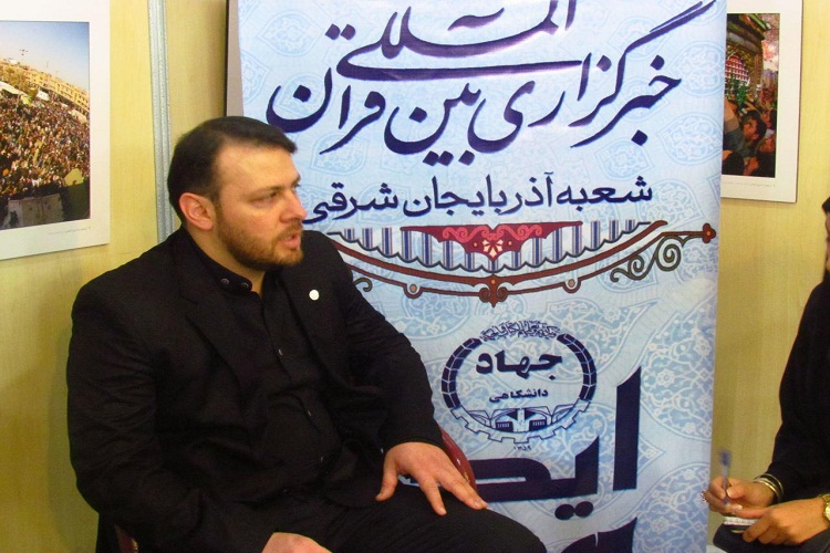 خالق اولین قرآن خطی چرمی جهان؛
