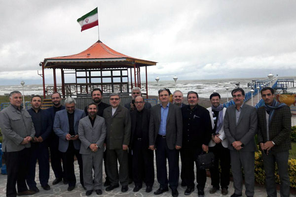 داوران مسابقات در زیبا کنار داوران مسابقات در زیبا کنار