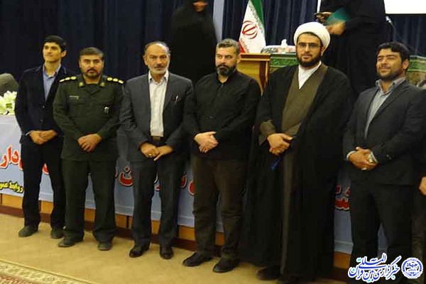 نشست «تبیین اسلام هراسی در غرب» در میبد برگزار شد+عکس