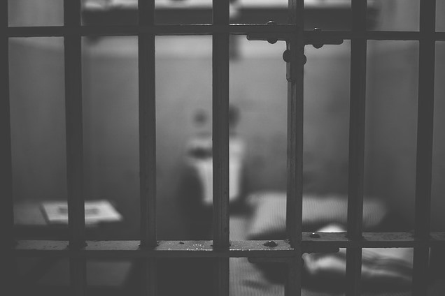هشت ماه حبس؛ مجازات عاملان موهن به نمازگزاران در لندن هشت ماه حبس؛ مجازات عاملان موهن به نمازگزاران در لندن