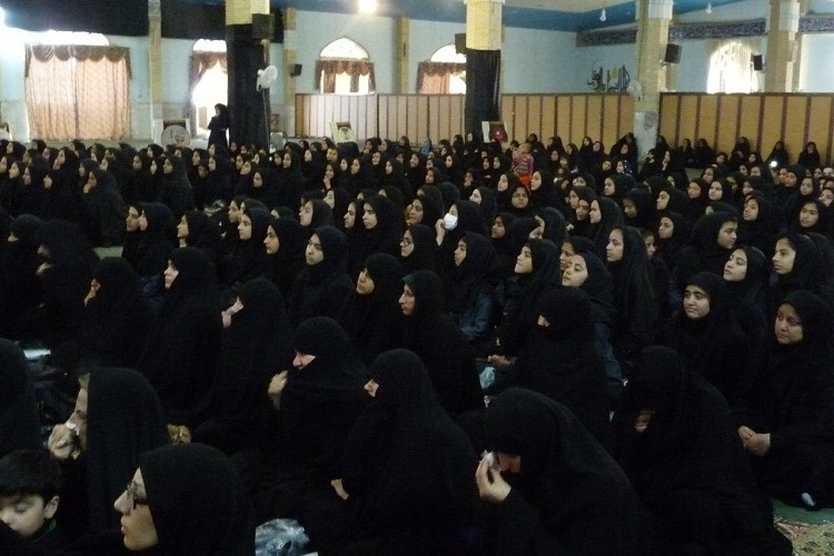 اجرای تعزیه و خطبه‌خوانی حضرت زینب(س) در زابل + تصاویر