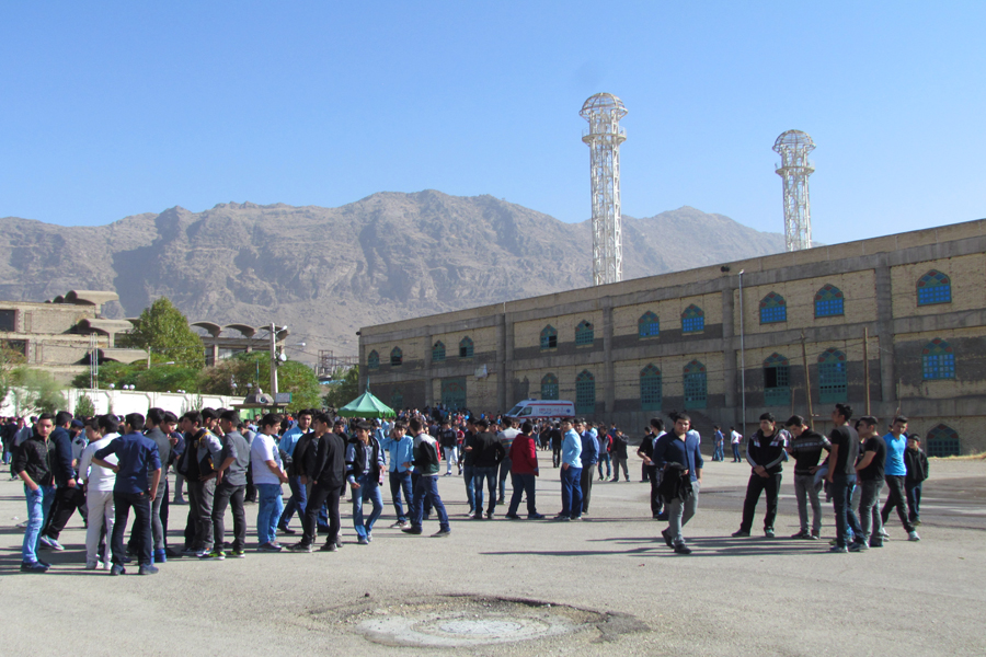 برگزاری مراسم راهپیمایی 13 آبان در شهرهای لرستان
