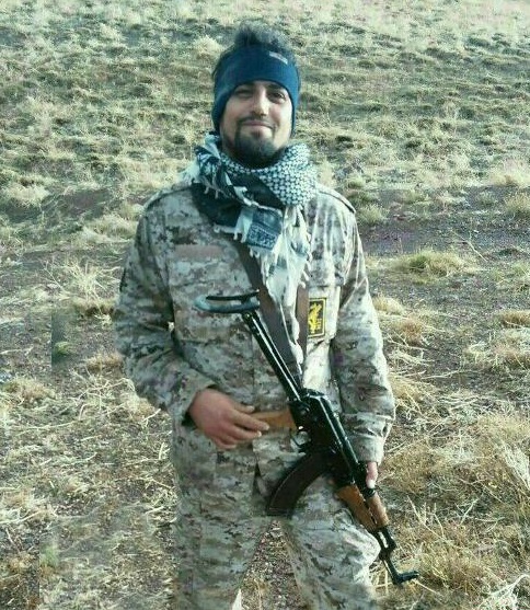 تأیید شهادت «شهید هادی شریفی» پس از هفت ماه/ برگزاری مراسم یادبود شهید مفقودالاثر تأیید شهادت «شهید هادی شریفی» پس از هفت ماه/ برگزاری مراسم یادبود شهید مفقودالاثر