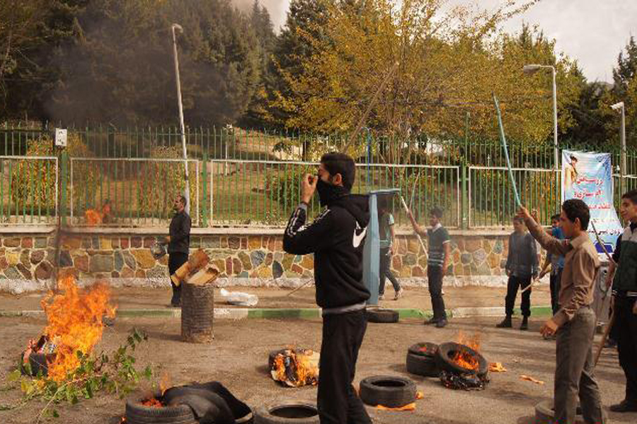 آغاز همایش «شهدای مدافع حرم» در لرستان + عکس