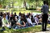لغو ممنوعیت اقامه نماز جمعه در مدرسه کانادایی