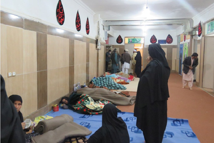 اسکان زائرین پاکستانی اربعین حسینی در زائرسرای امام رضا(ع) زاهدان + تصاویر