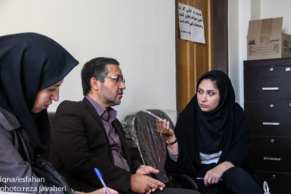 پانزدهمین آزمون سراسری قرآن و عترت در روز پنج شنبه ساعت 8:30 در دانشکده ادبیات دانشگاه اصفهان برگزار شد رییس ارشاد و جمعی از مسئولین از این آزمون بازدید به عمل آوردند.