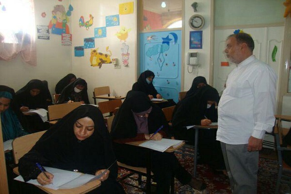 پوشش قرآنی حاشیه شهر زاهدان با فعالیت مؤسسه «نورالثقلین»/ مدیران تشکلهای مردمی بدون توجه به منفعت کار کنند پوشش قرآنی حاشیه شهر زاهدان با فعالیت مؤسسه «نورالثقلین»/ مدیران تشکلهای مردمی بدون توجه به منفعت کار کنند