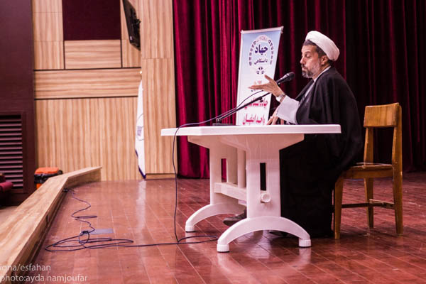 رویکرد امام حسین از دیدگاه انسان مدرن