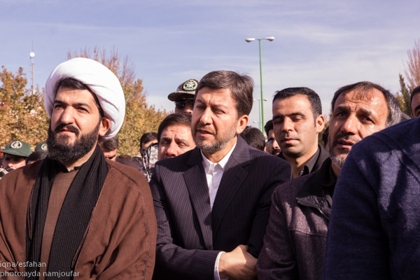مسافران کربلا می آیند