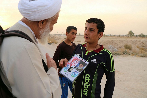 حضور آیت‌الله عابدینی در راهپیمایی اربعین + عکس