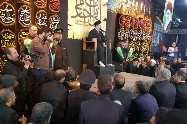 آیتالله رئیسی تولیت آستان قدس رضوی در مسیر پیاده روی اربعین آیتالله رئیسی تولیت آستان قدس رضوی در مسیر پیاده روی اربعین