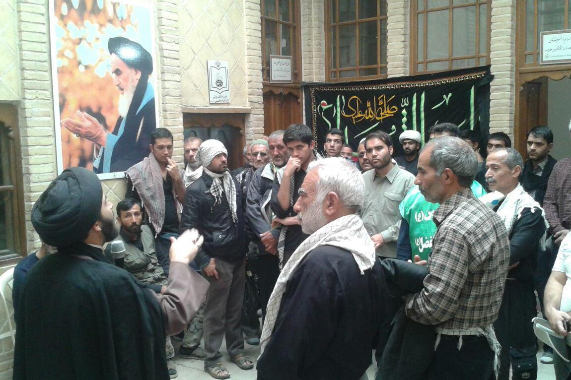 گزارش تصویری از برنامه های روایتگری در شهر نجف اشرف گزارش تصویری از برنامه های روایتگری در شهر نجف اشرف