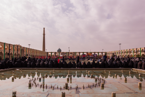 اجتماع عظیم عزاداران حسینی در میدان امام علی اصفهان