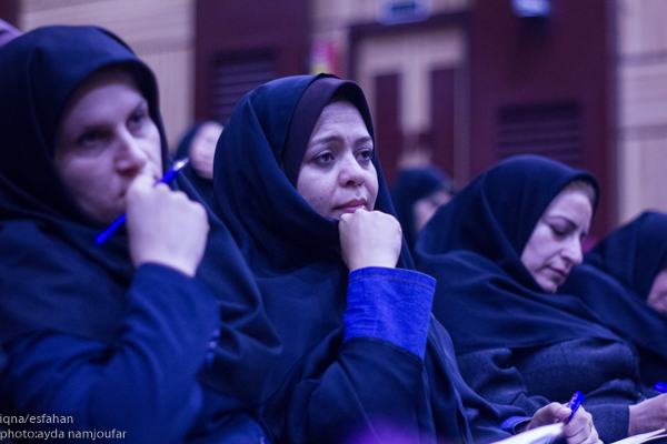 کارگاه مهارت های زندگی قرآنی با موضوع سبک زندگی قرآنی در رعایت اصول تغذیه با حضور اساتید،دانشجوبان و کارکنان دانشگاه اصفهان ،سه شنبه 4 آبان ماه 1395 در تالار دکتر شریعتی ،واقع در دانشگاه اصفهان برگزار شد.