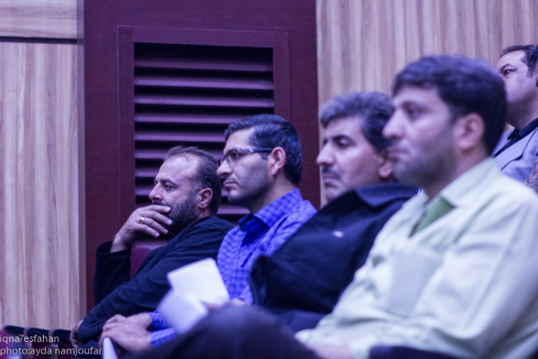 کارگاه مهارت های زندگی قرآنی با موضوع سبک زندگی قرآنی در رعایت اصول تغذیه با حضور اساتید،دانشجوبان و کارکنان دانشگاه اصفهان ،سه شنبه 4 آبان ماه 1395 در تالار دکتر شریعتی ،واقع در دانشگاه اصفهان برگزار شد.