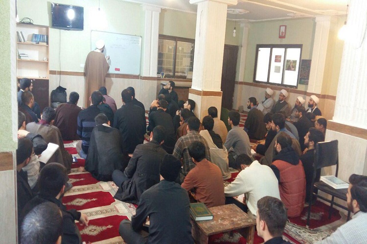 برگزاری کارگاه های آموزش قرآن در نقاط مختلف گیلان