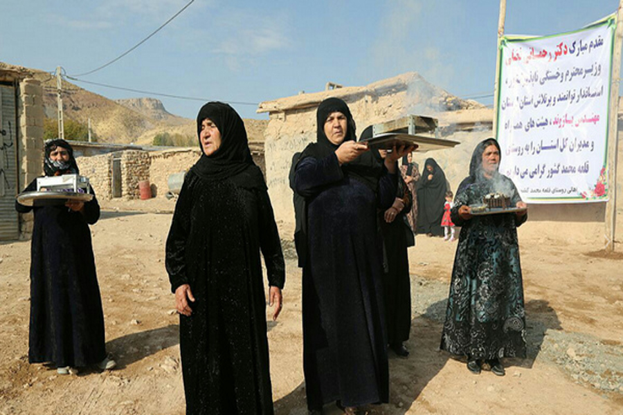 لرستان در بحث اقتصاد مقاومتی موفق عمل کرده است