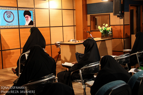 نهمین دوره مسابقات سراسری تفسیر قران کریم