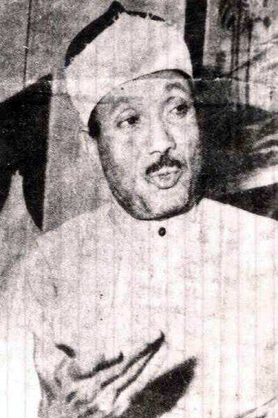 تصویر عبدالباسط عبدالصمد در حال مصاحبه کردن تصویر عبدالباسط عبدالصمد در حال مصاحبه کردن