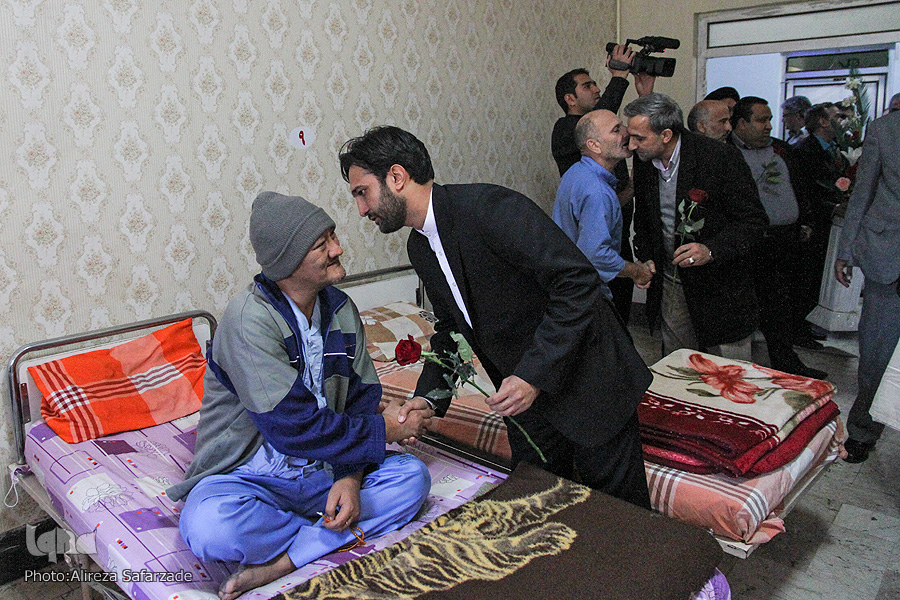 در حال تکمیل