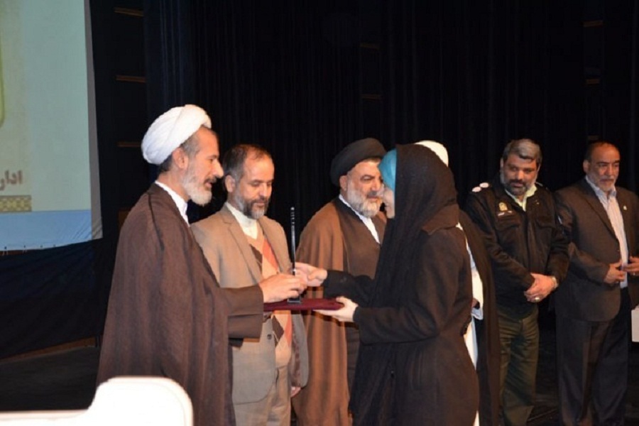 برگزاری کنگره «شعر عاشورایی» در لرستان + عکس