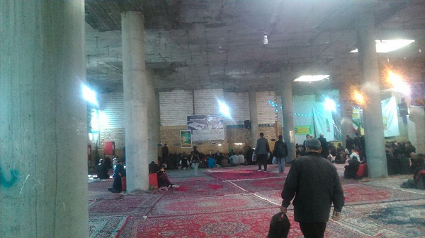 مصلای شهر اقبالیه؛ نیمه‌کاره اما مهمان‌نواز/ مصلای اقبالیه توجه مسئولین را میخواهد