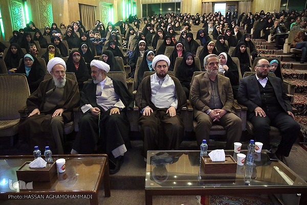 توصیه آیت‌الله ری‌شهری به حفاظ قرآن