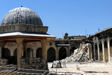 ورود ارتش سوریه به مسجد جامع اموی در حلب