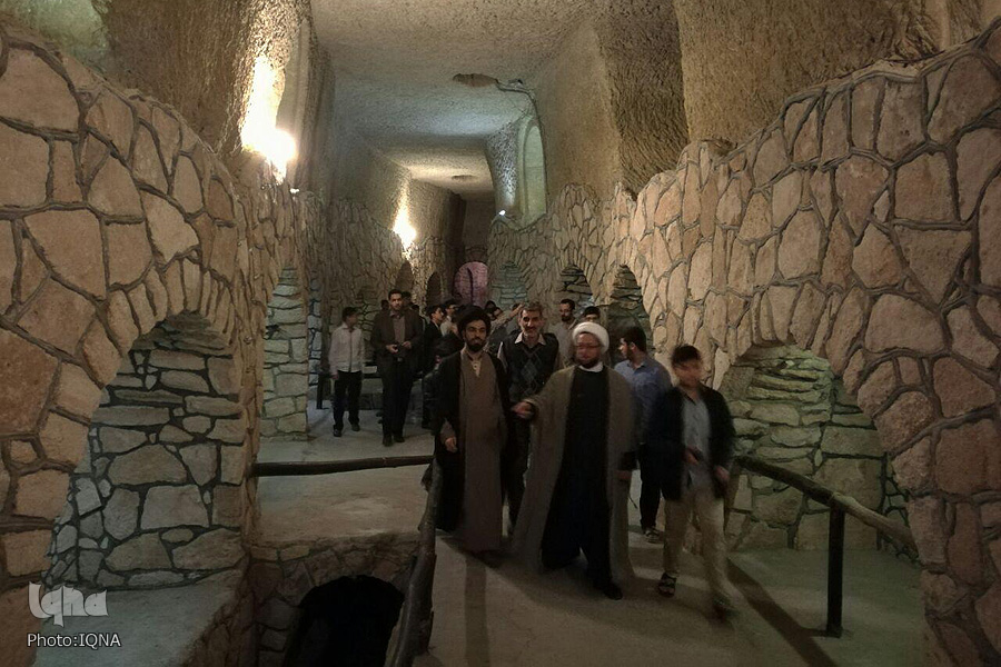 طنین‌انداز شدن نوای قرآن در کاریز باستانی کیش